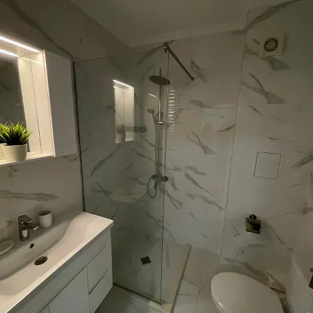 Valencia Gardens Luxury -
